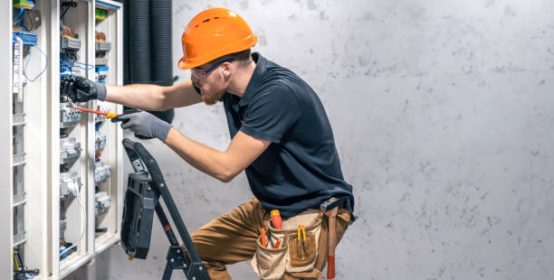 Best Best Electricians Near Me  in Clearlake Oaks, CA